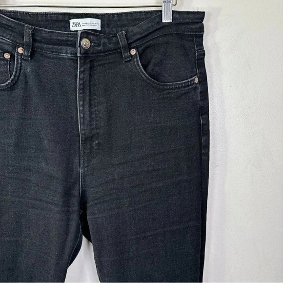 Zara Womens Size 14  High Rise Dark Wash Jeans - Picture 4 of 13